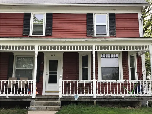 389 Sayles Ave, Pascoag, RI 02859