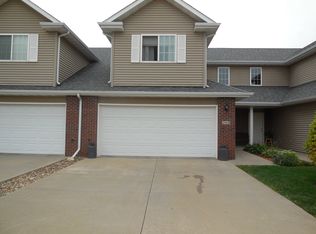 242 4th Ave W, Grinnell, IA 50112
