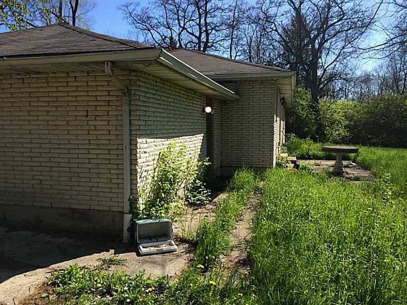 2nd image of 4690 W Shearer Rd