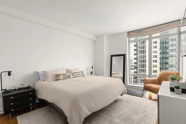Sold by Compass | media 8