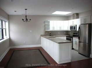425 Queen St E #1A, Toronto, ON M5A 1T5