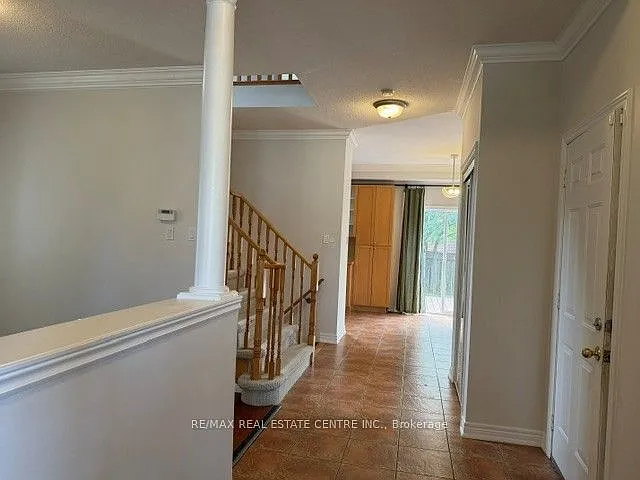 4 bed, $3,650 — Photo 2