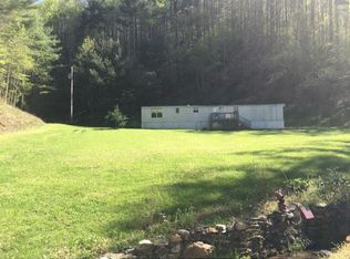 135 Gentry Mountain Rd, Erwin, TN 37650