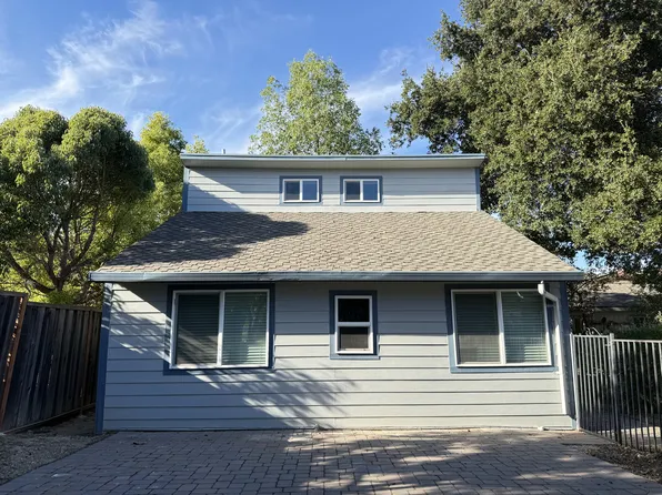 21075 Greenleaf Dr, Cupertino, CA 95014