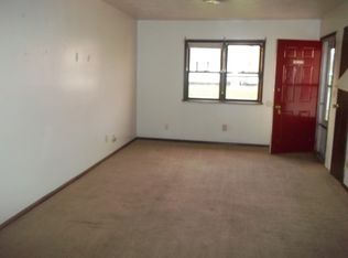 1017 Rawlings St, Washington Court House, OH 43160