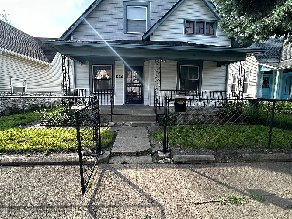 fenced in front yard