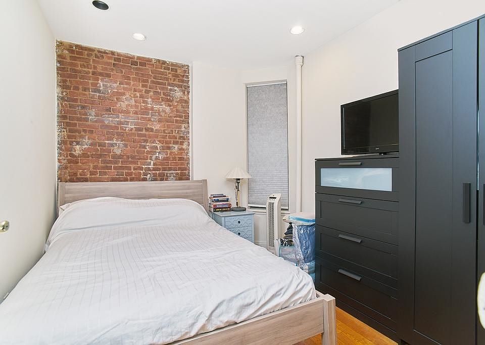 1st image of 328 E 34th St APT C2