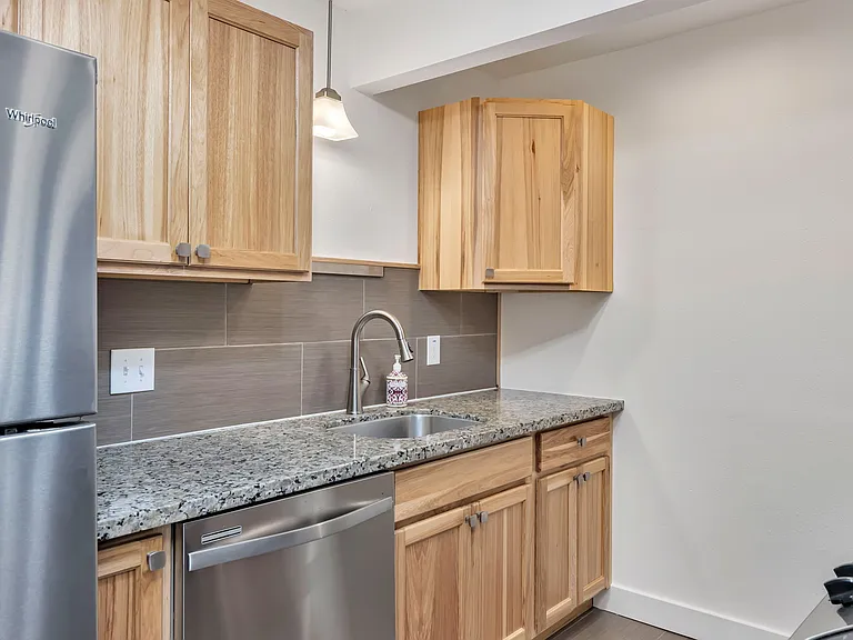 5209 SE 28th Ave — Photo 16