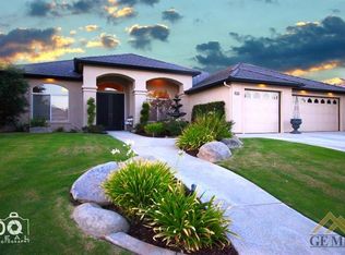 12600 Tule River Way, Bakersfield, CA