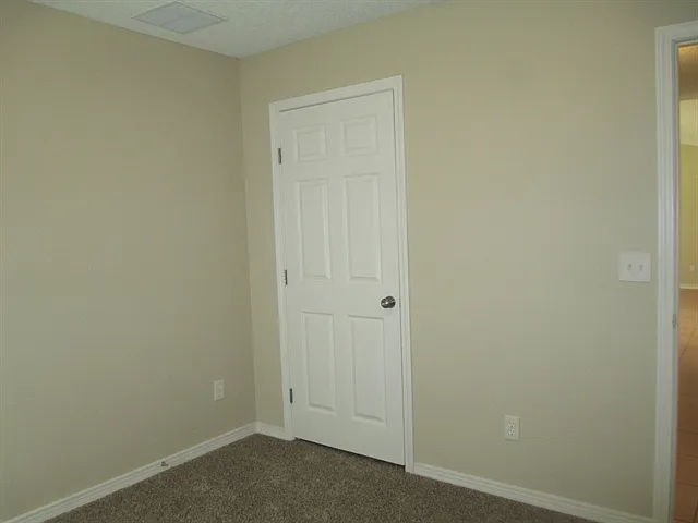3156 Peppertree Dr — Photo 20