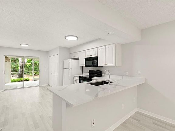 4th image of 3930 Leeward Passage CT #103