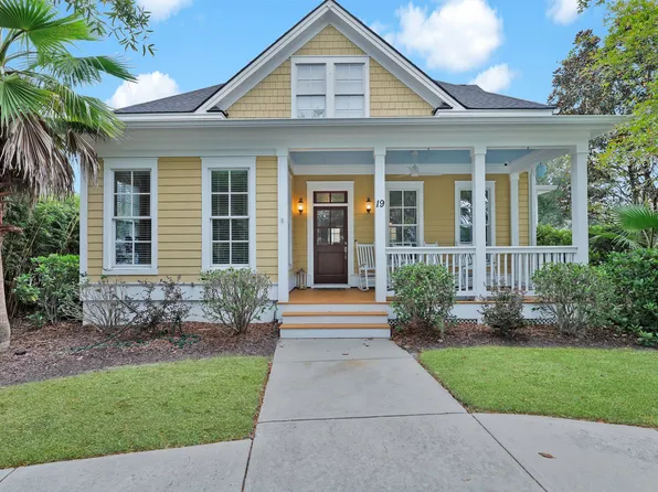 19 Mahalo Ln, Bluffton, SC 29910