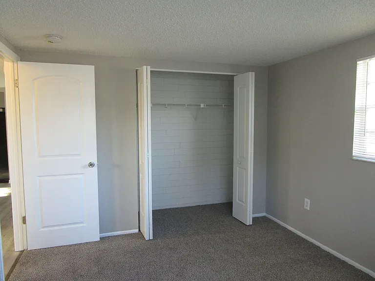 11611 Constance Dr — Photo 12