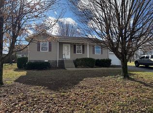 129 Village Cir, Glasgow, KY 42141