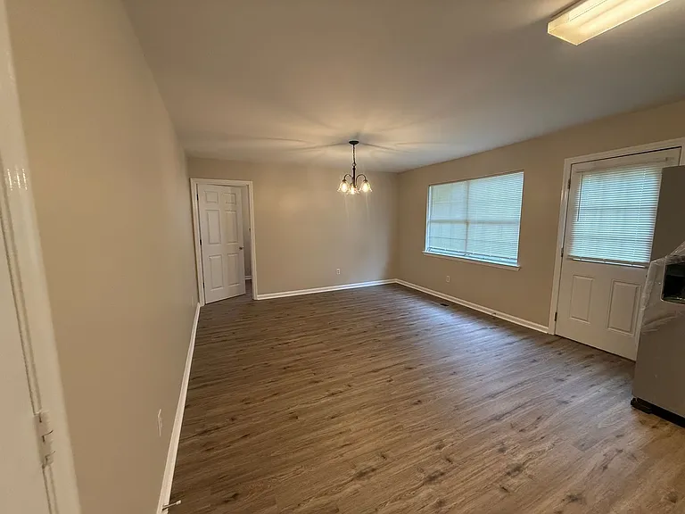 5500 Misty Valley Dr — Photo 9