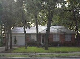 2010 Cooper Dr, Irving, TX 75061