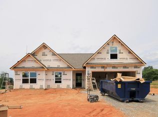 404 Bradburn Fields Ct, Inman, SC 29349