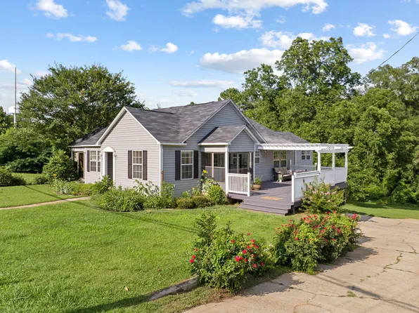532 E Lafayette St, Dadeville, AL 36853