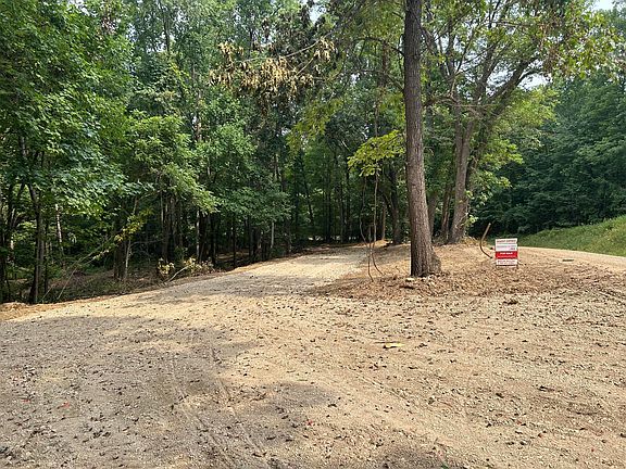 3rd image of 29870 Staats Rd
