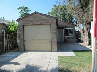 2109 E 105th St, Los Angeles, CA 90002