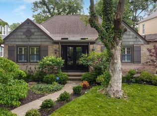 4905 State Line Rd, Kansas City, MO 64112