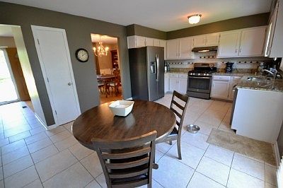 4th image of 2916 Art Schultz Dr