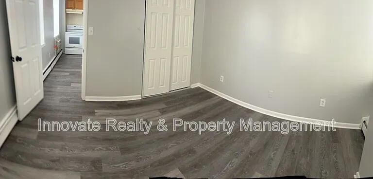 29 E Logan Ave #11 — Photo 5