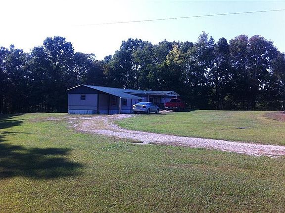 3rd image of 224 White Oak Dr