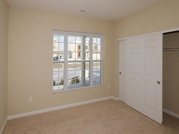 4th image of 2556 Sunset Maple Dr