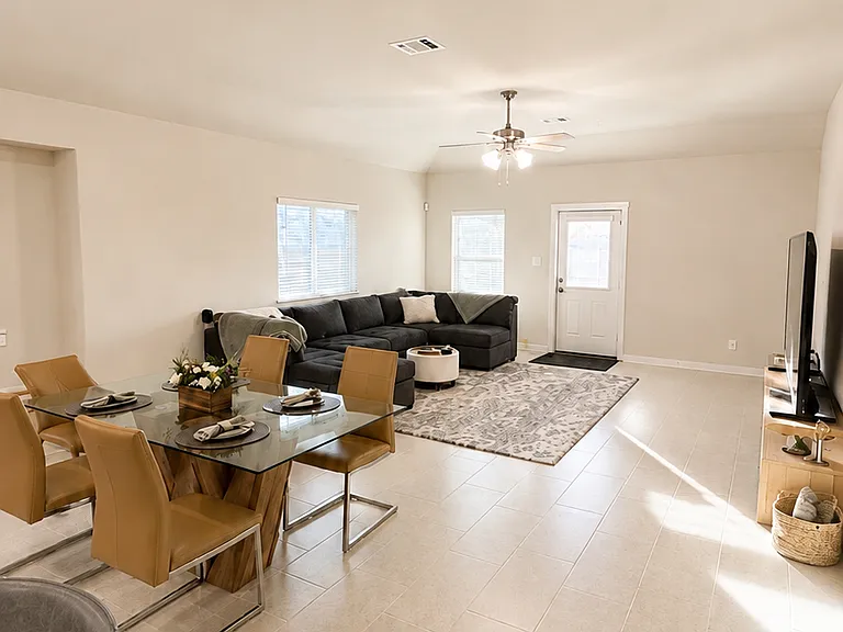 2405 Village Azalea Dr — Photo 10