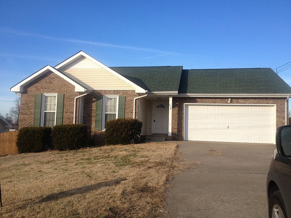 1st image of 251 Moncrest Dr