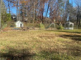 5904 Timberwood Trl, Kernersville, NC 27284