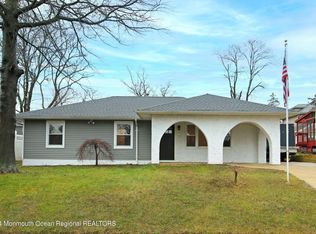 89 Washington St, Keyport, NJ 07735