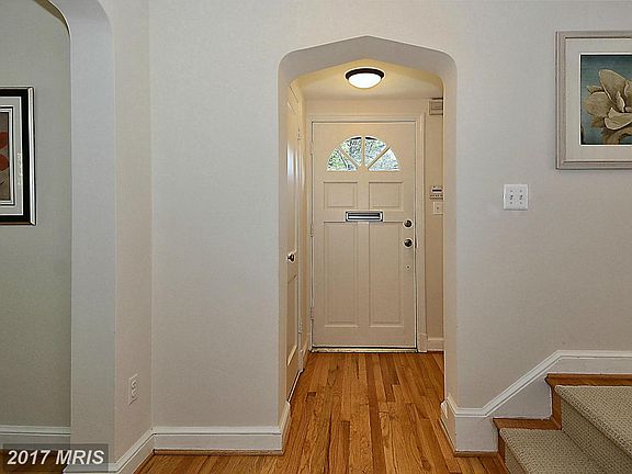 2nd image of 7104 Pinehurst Pkwy