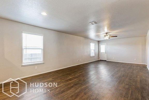 3rd image of 7605 Twin Pine Ct