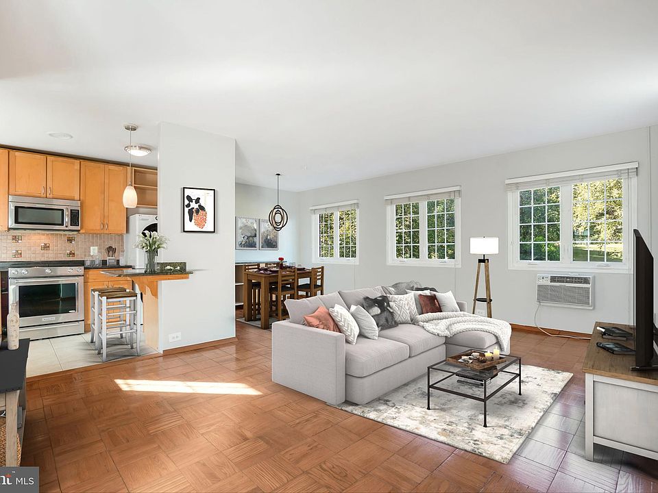1st image of 3258 Valley Dr #816