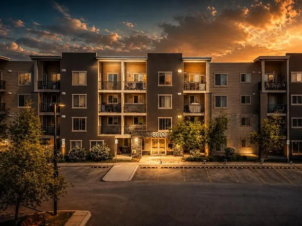 403 SE Mackenzie Way SW #8112, Airdrie, AB T4B 3V7