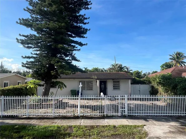 2540 NW 141st St, Opa Locka, FL 33054