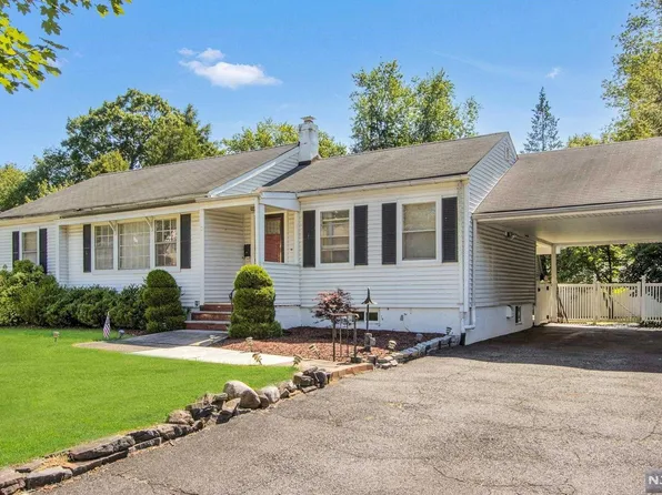 270 Livingston St, Norwood, NJ 07648
