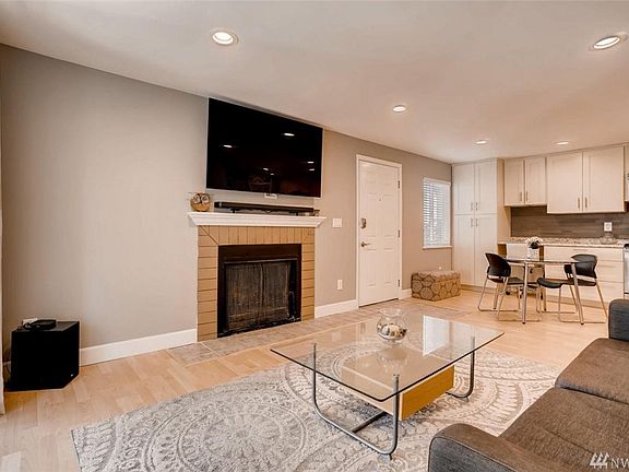 4th image of 21305 52nd Ave W APT A103