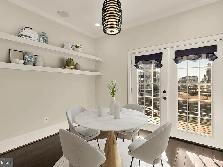 1609 Levis St NE — Photo 30