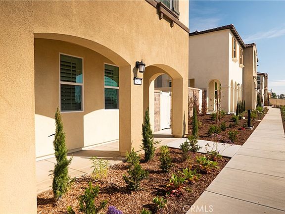 4th image of 8457 Gabrielino Ct