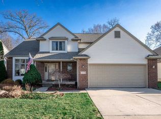 2775 Hawthorne Way, Saline, MI 48176