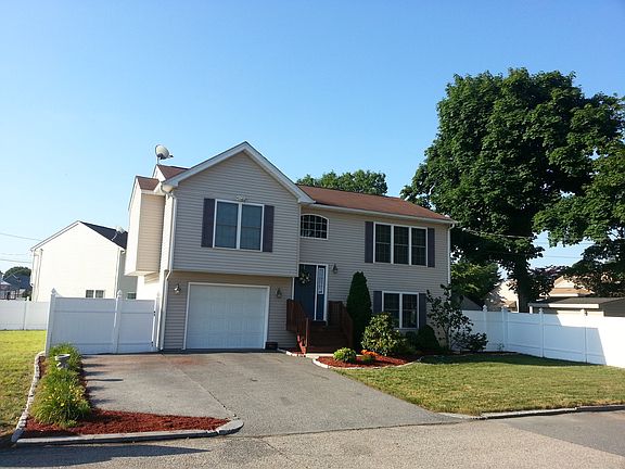 2nd image of 11 Josa St