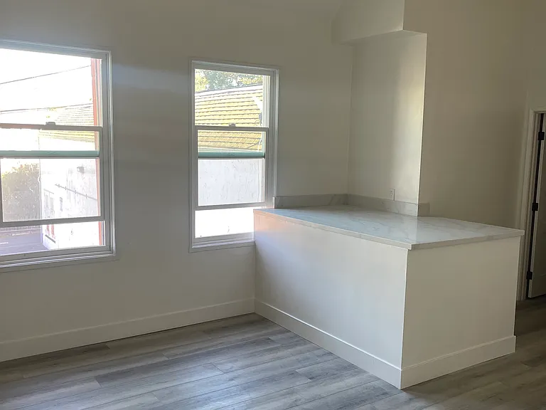 4930 Carpinteria Ave #5 — Photo 1