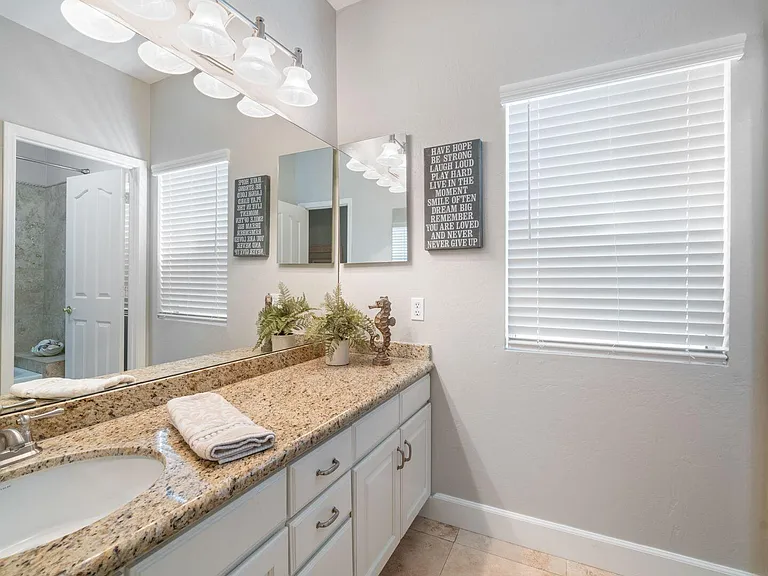 2214 E Beachcomber Dr — Photo 22