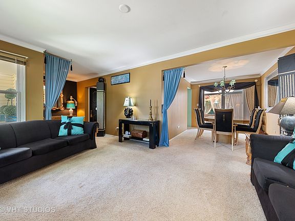 4th image of 257 Sutton Ct #257