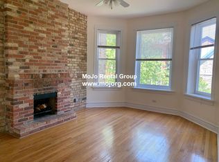 1417 W Addison St FLOOR 2, Chicago, IL 60657