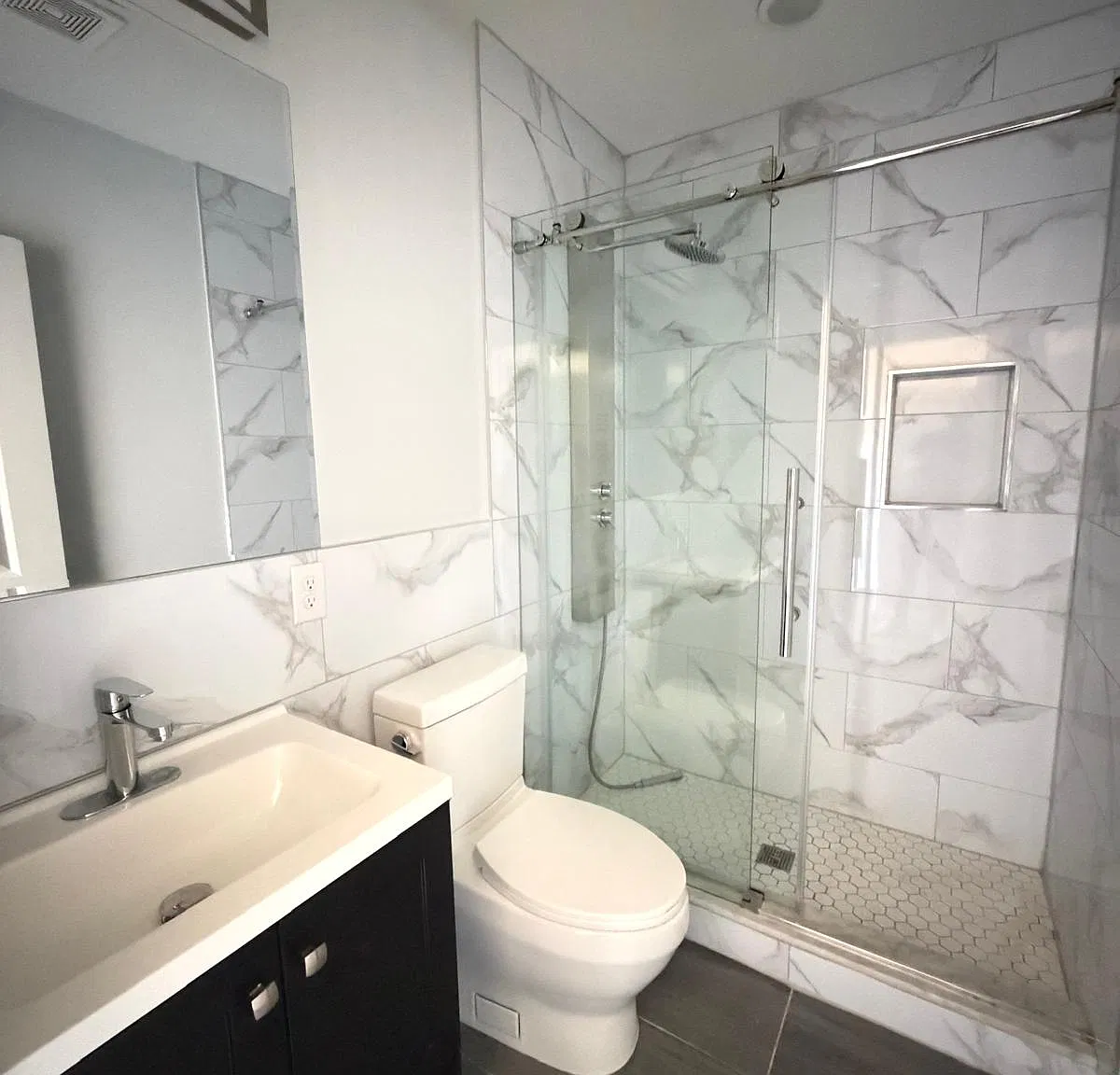 2 bed, 750 sqft, $1,750 — Photo 4