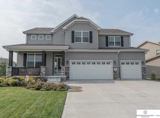 12056 Elmwood Dr, Bennington, NE 68007